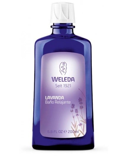 Bagno rilassante alla lavanda Bagno rilassante alla lavanda
