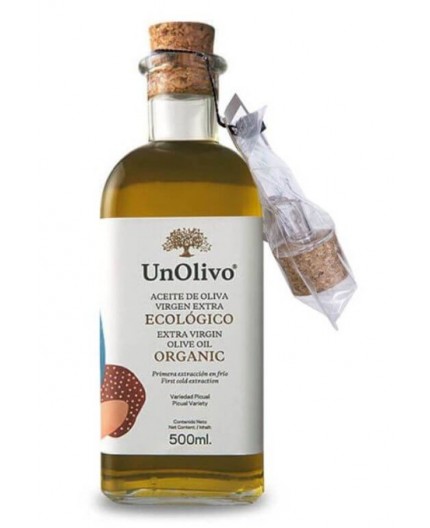 Bio-Olivenöl extra vergine. Bio-Olivenöl extra vergine.