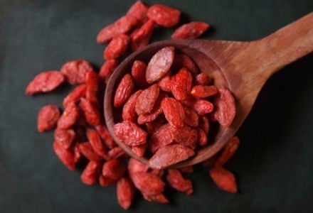 Bayas de Goji: Propiedades, Beneficios y Cómo Tomarlas para Mejorar tu Salud