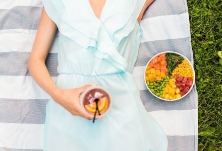 Alimentación ligera en verano: ¿Cómo comer mejor sin pasar hambre?