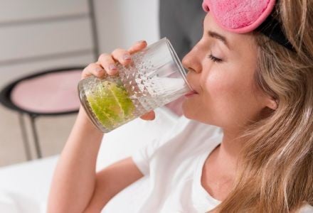 Retención de líquidos y calor: ¿Cómo aliviar la sensación de pesadez corporal?